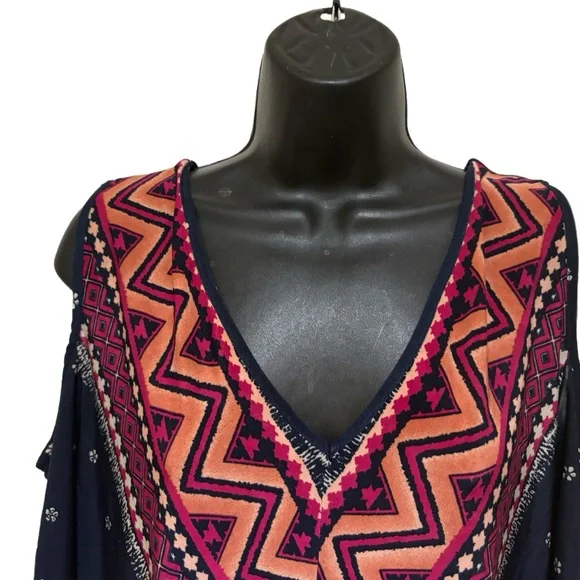 Women's V-Neck Cold Shoulder Blouse - Navy and Pink - Picture 2 of 6